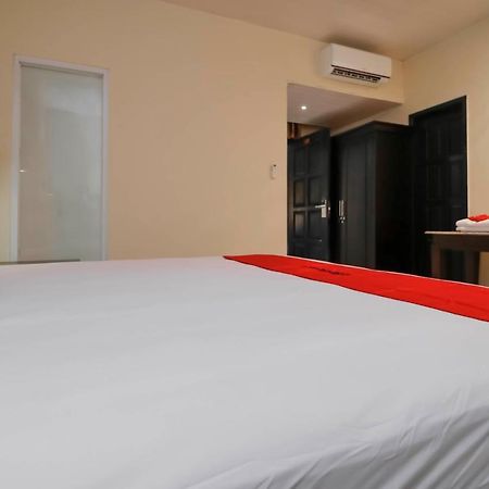 เรดดอร์ซ พลัส เนียร์ ฮาลิม เปอร์ดานากุสุมา 2 Hotel จาการ์ตา ภายนอก รูปภาพ