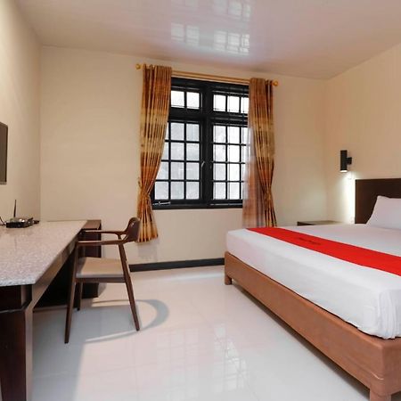เรดดอร์ซ พลัส เนียร์ ฮาลิม เปอร์ดานากุสุมา 2 Hotel จาการ์ตา ภายนอก รูปภาพ