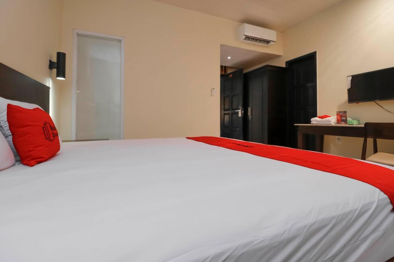 เรดดอร์ซ พลัส เนียร์ ฮาลิม เปอร์ดานากุสุมา 2 Hotel จาการ์ตา ภายนอก รูปภาพ